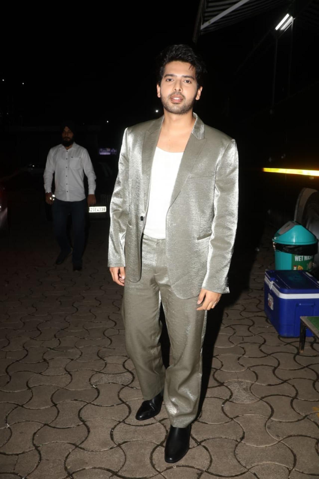 Armaan Malik made a dapper statement for his concert in a metallic silver suit paired with a simple white tee. The shimmery ensemble added a dash of glam to his look.